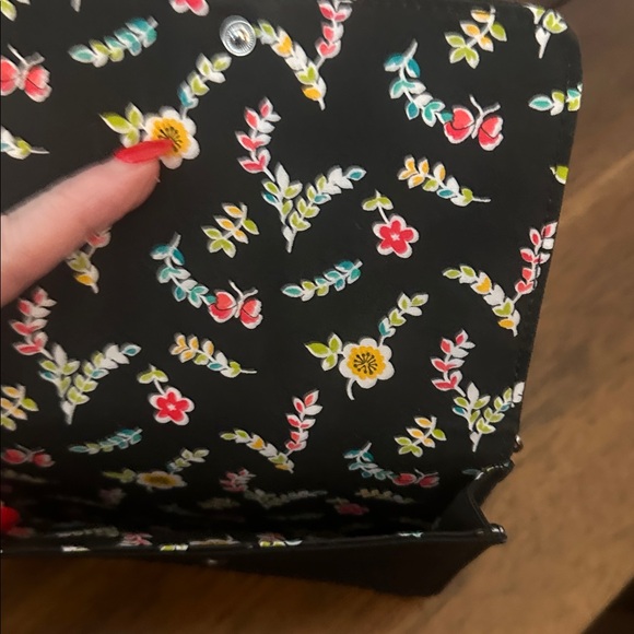 Vera Bradley EUC Black Nylon All-In-One Clutch Wallet (has D-rings for strap) - Picture 6 of 12